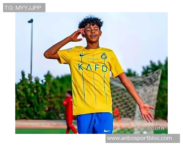 迷你罗继承父亲遗志15岁小将入选葡萄牙U16新阵容引关注