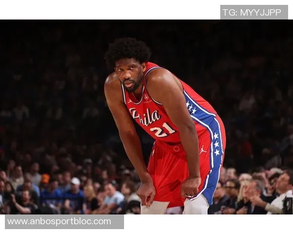 恩比德全能表现28投11中砍下34分10篮板8助攻罚球命中率极高